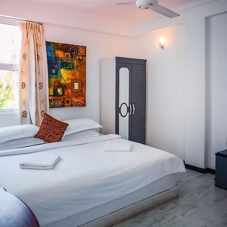 Rivers Beach & Spa ฮุลฮูมาเล ภายนอก รูปภาพ